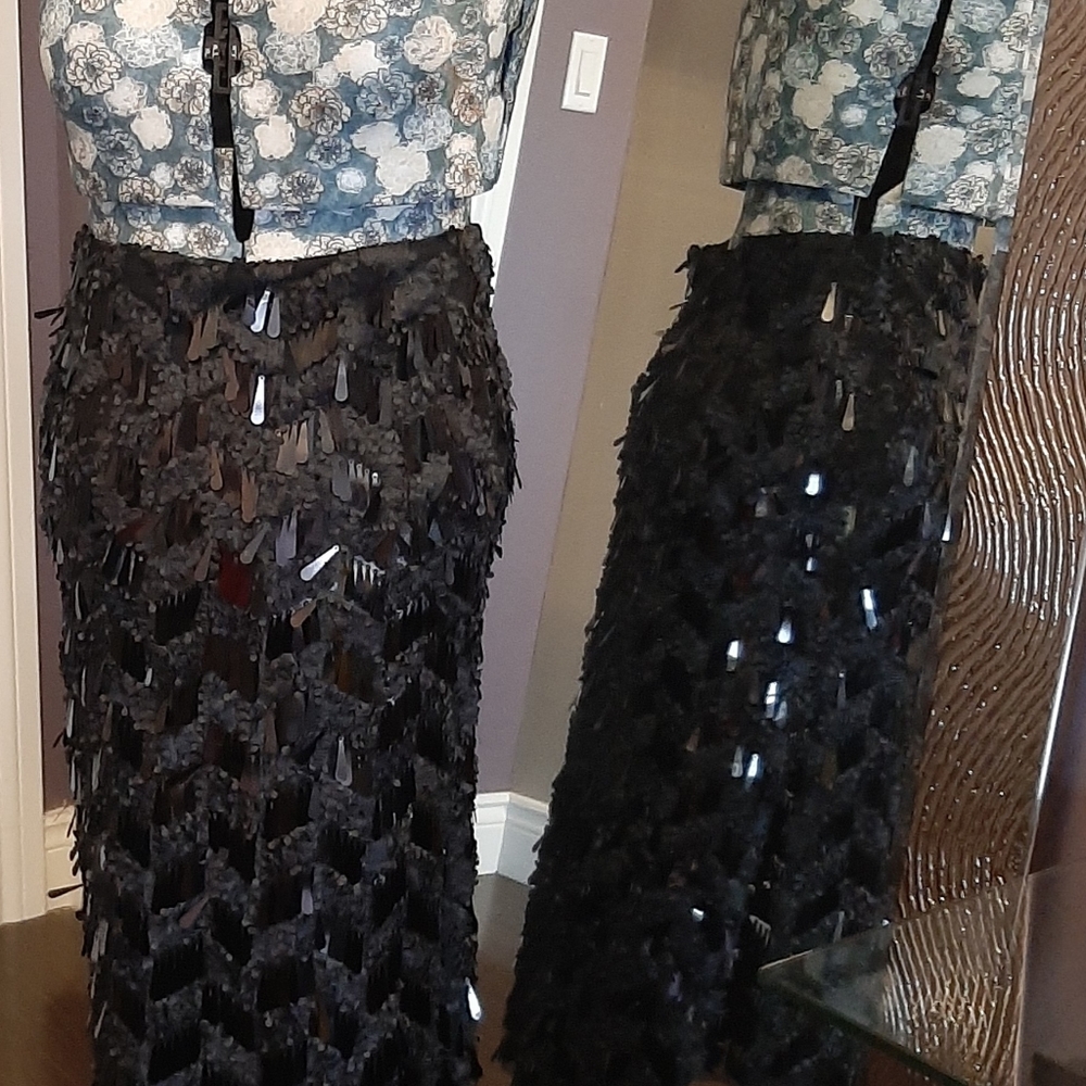 Zara Black Midi Sequin Skirt